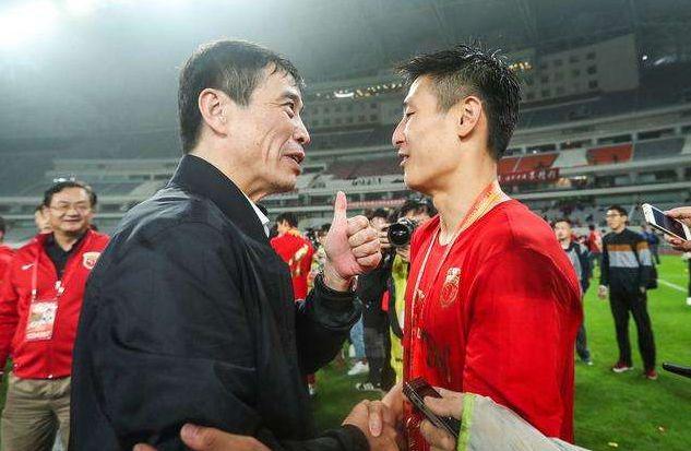 2026上港vs墨尔本,一场跨越赤道的绿茵对话 2026上港vs墨尔本,一场跨越赤道的绿茵对话